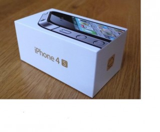 Apple iPhone 4S 32GB, Blackberry porsche P'9981