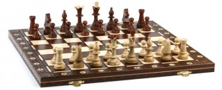 Šahs Шахматы Chess Consul