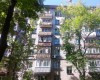 Продам двухкомнатную квартиру в городе Москве на Мосфильмовской улице. 