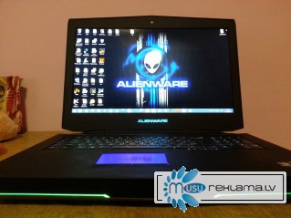 Alienware 17 4-го поколения Intel® Core ™ i7 Процессор.
