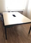  продам стол для заседаний